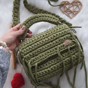 torebka na szydełku kuferek classic