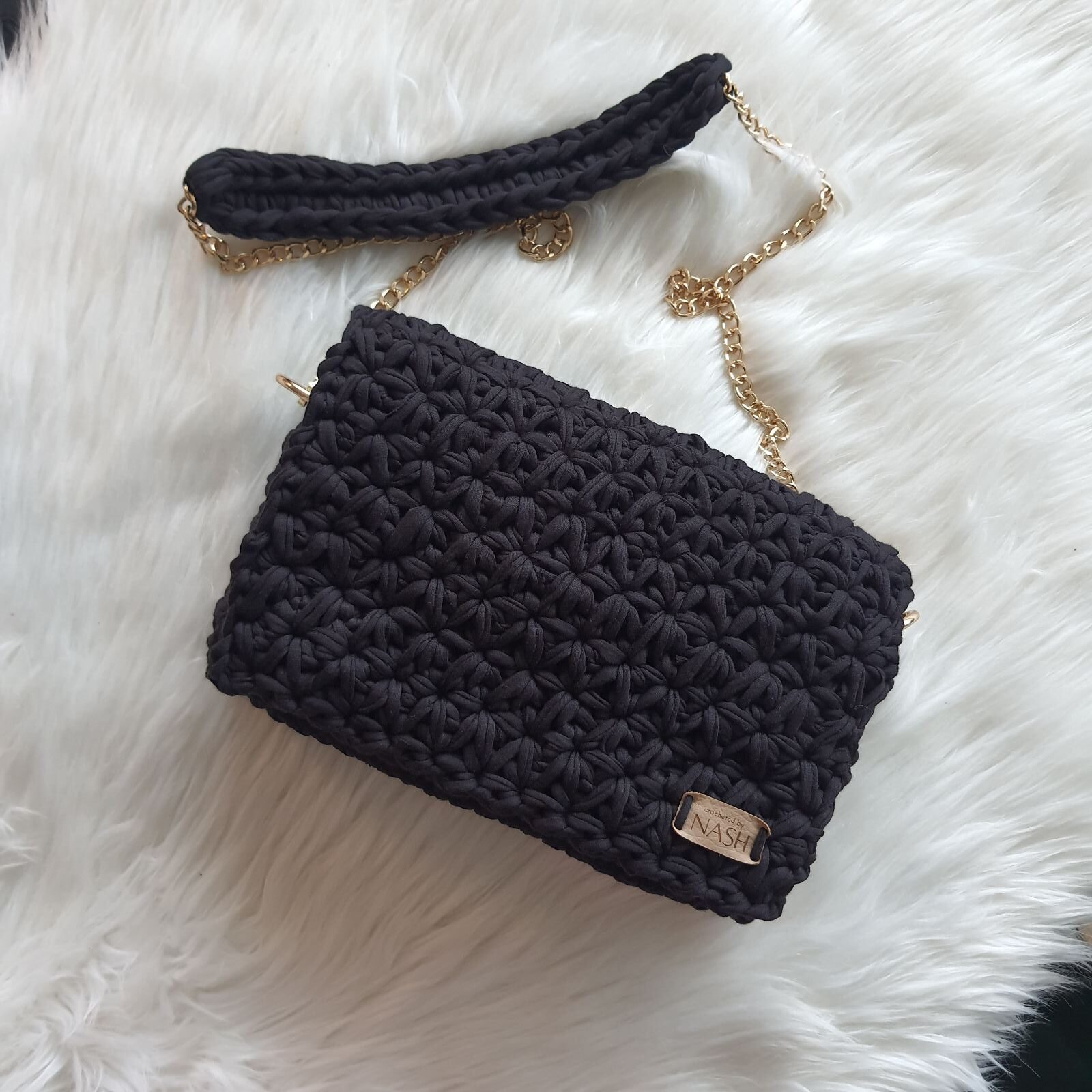 torebka na szydełku kuferek flower