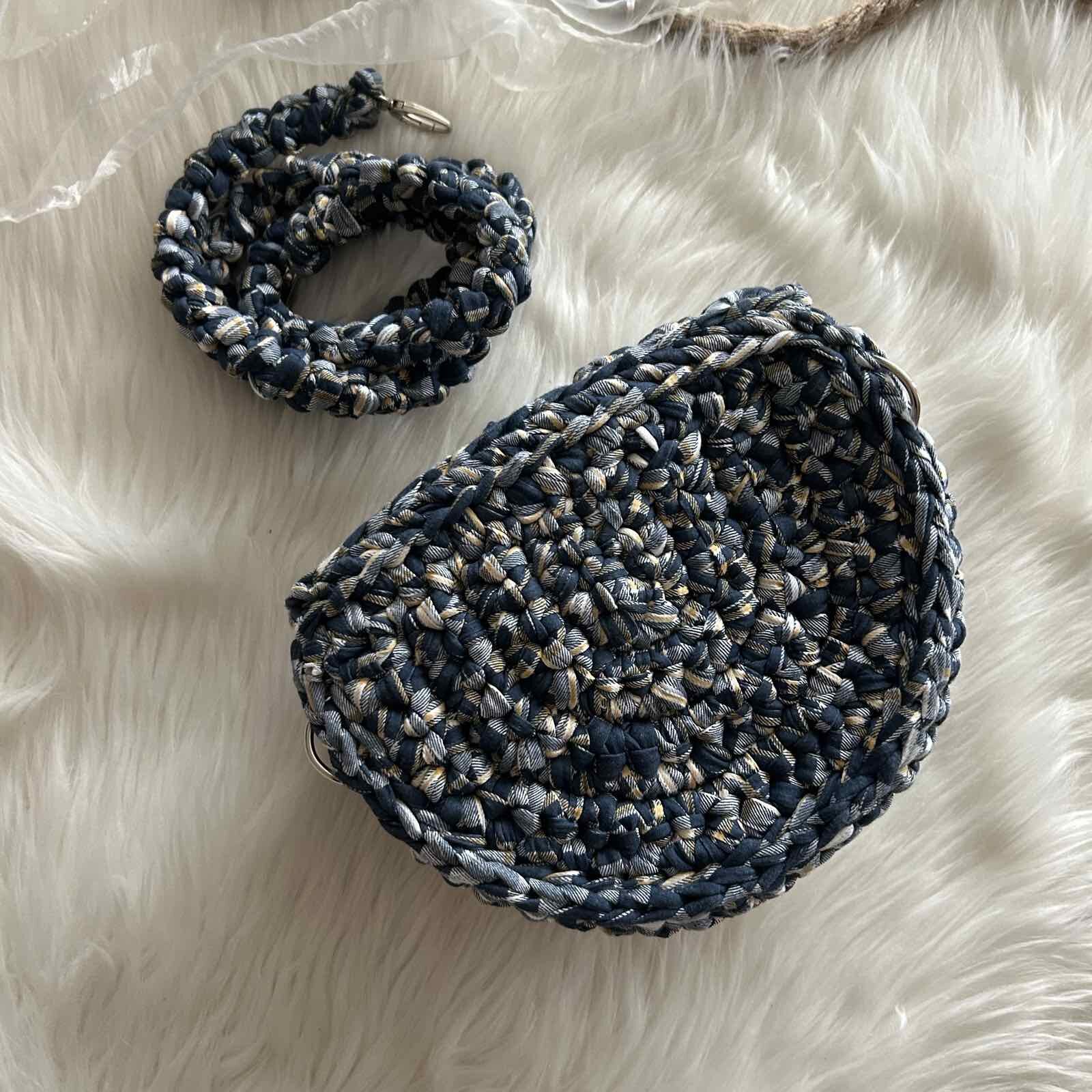 torebka na szydełku moon bag