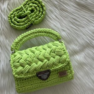torebka handmade na szydełku kuferek puff zielony neon